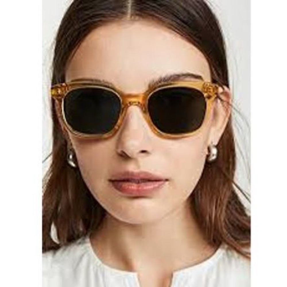 Madewell Venice Flat Sunglasses 😎